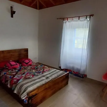 Casa Da Bisa - Santa Maria - Açores * Santa Bárbara